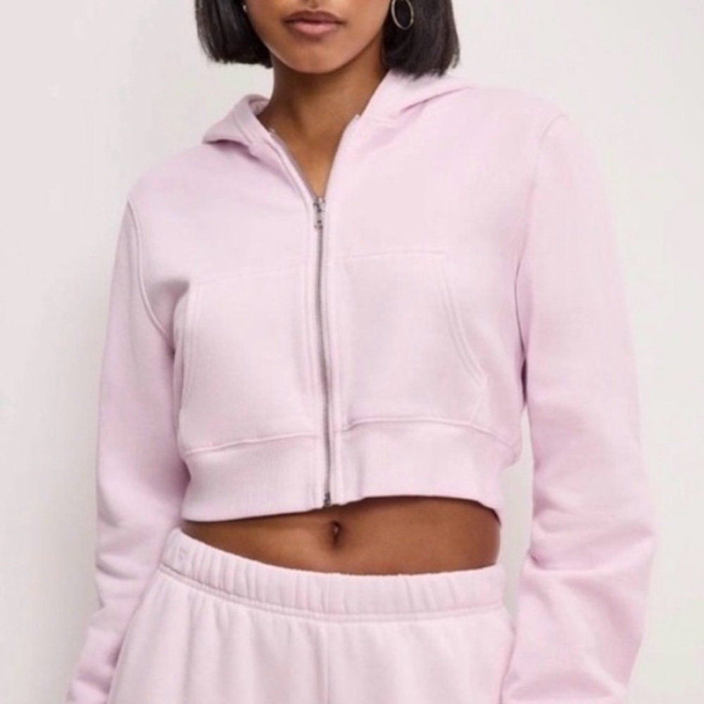 Good American Cropped Zip-Up Hoodie - Light Pink
